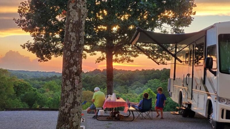 12 Amazing RV Parks in Arkansas