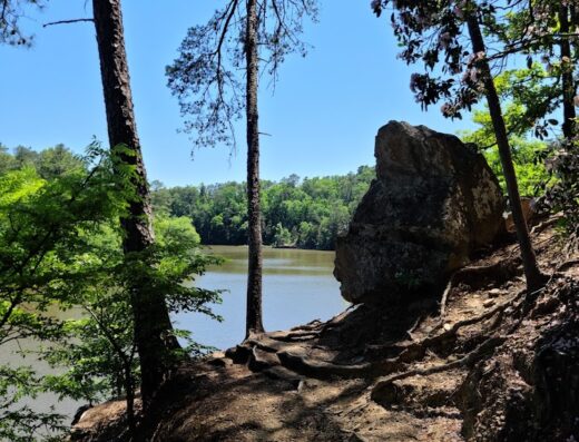 Outer Cliff Trails of Lake Nicol